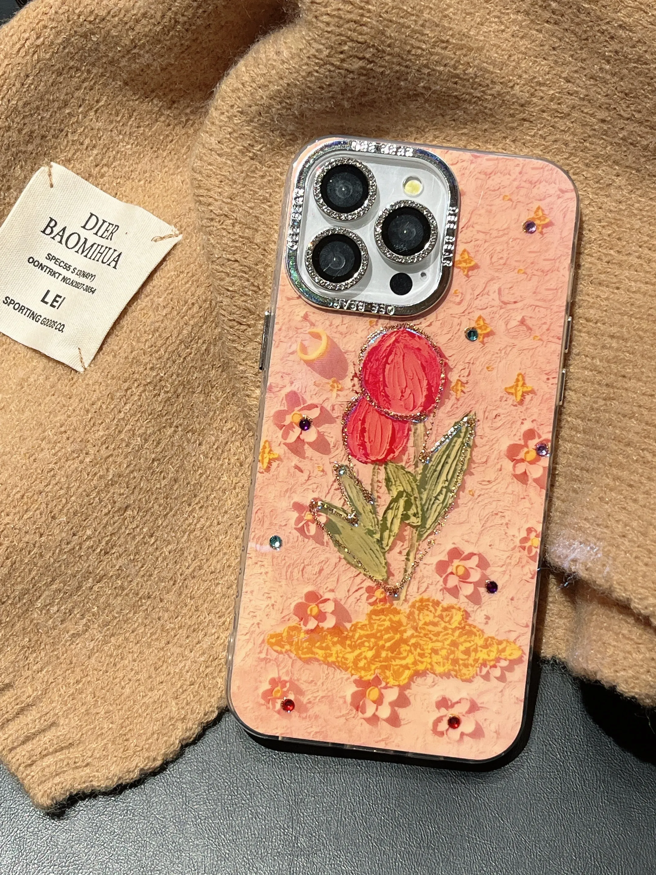3D Effect Holographic Effect Silicon Case for iPhone With Diamond Camera Protection ( Lily And Panda)