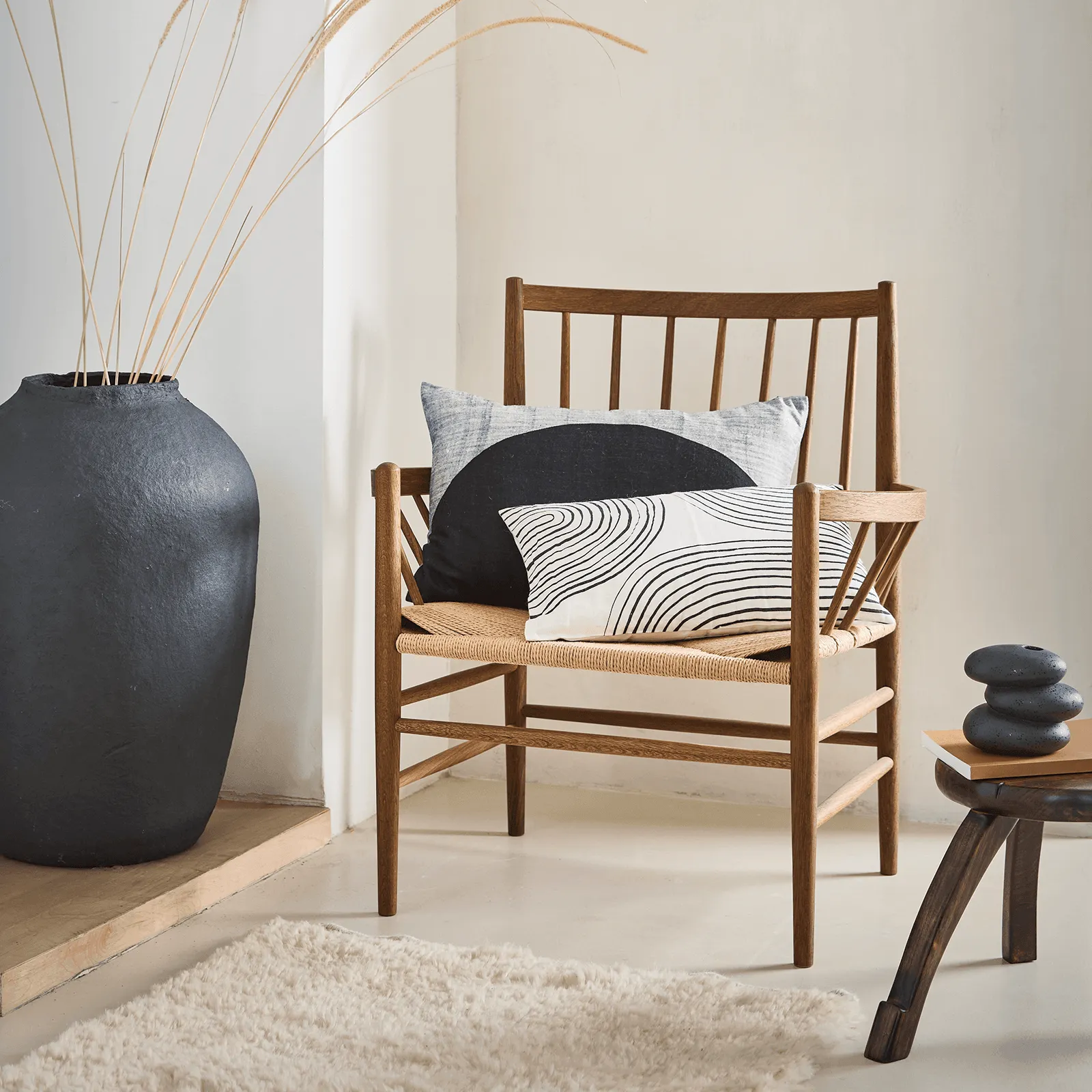 Cushion Damari