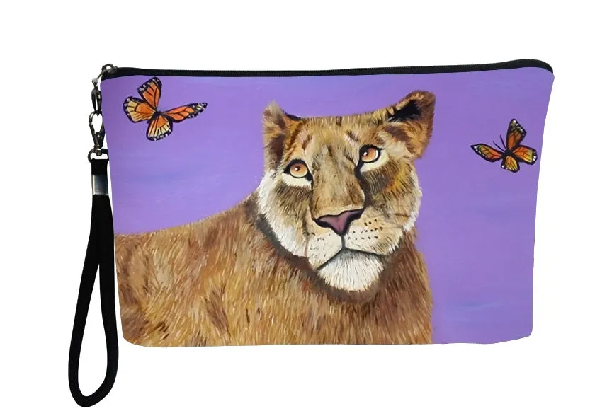 Lioness Paw Pouch - Curiosity