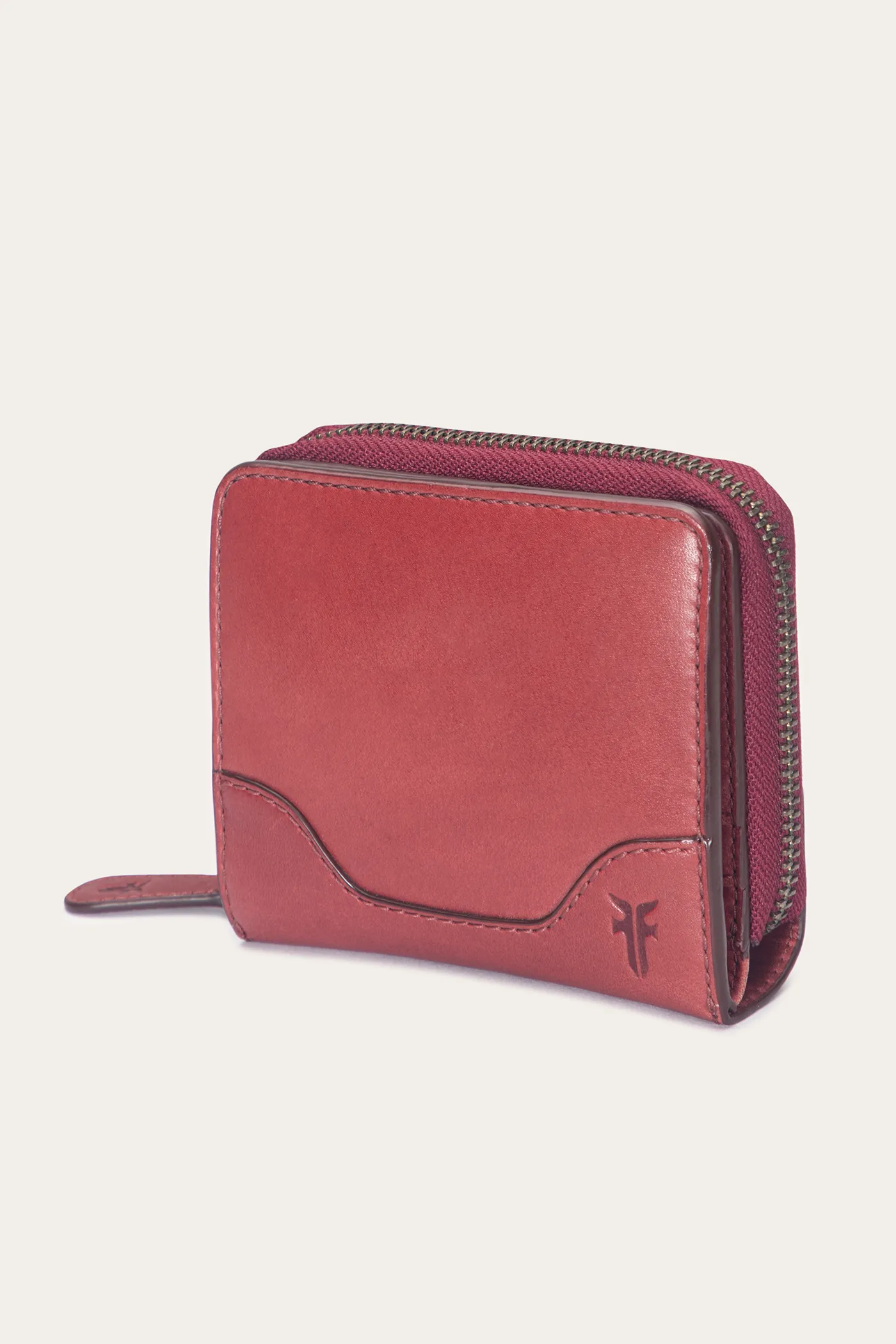 MELISSA SMALL ZIP AROUND