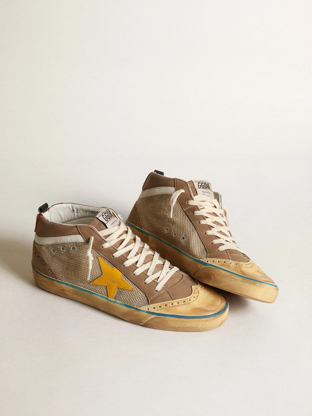 Men's Mid Star in beige mesh and dove gray nubuck and yellow star