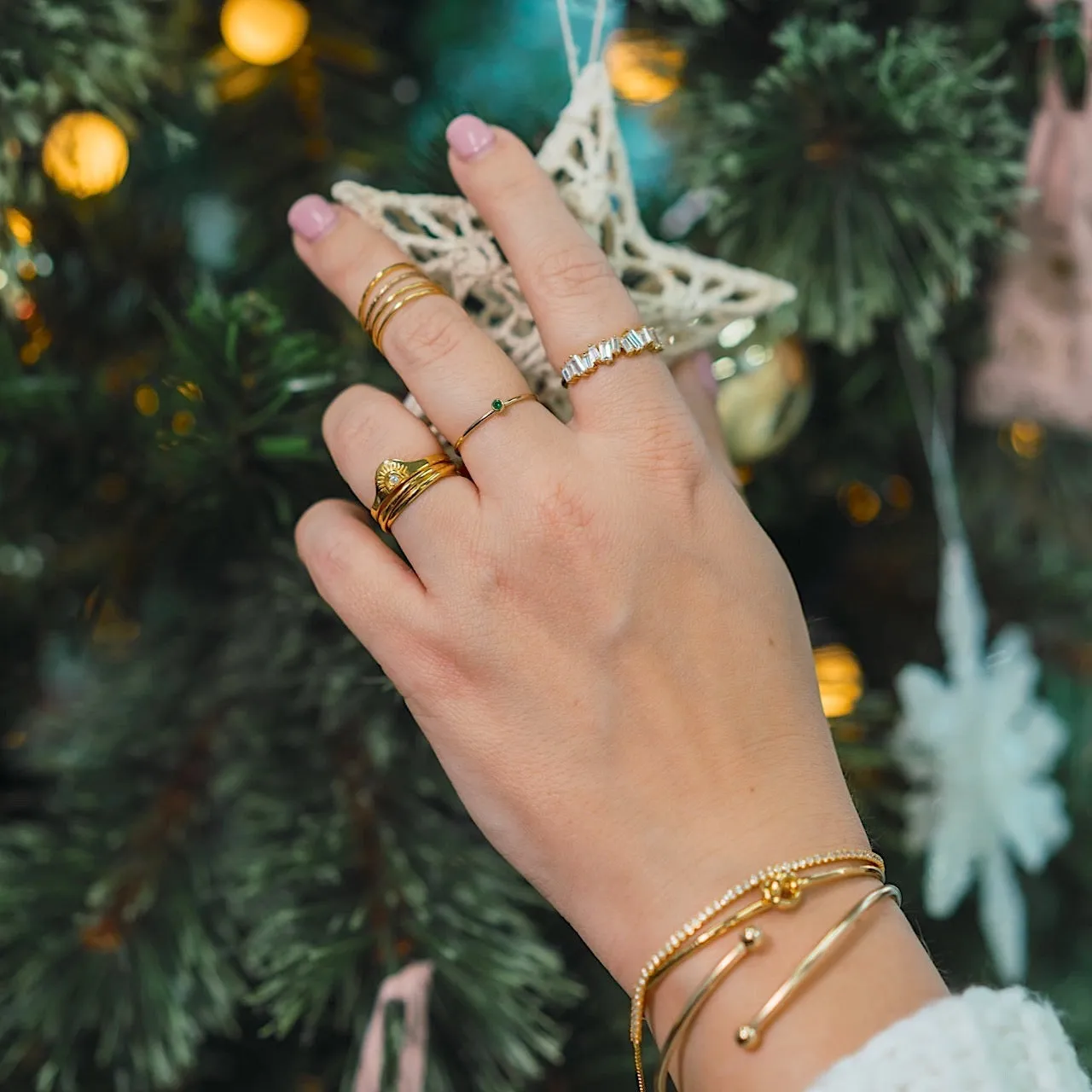 Mini Emerald Bezel Ring
