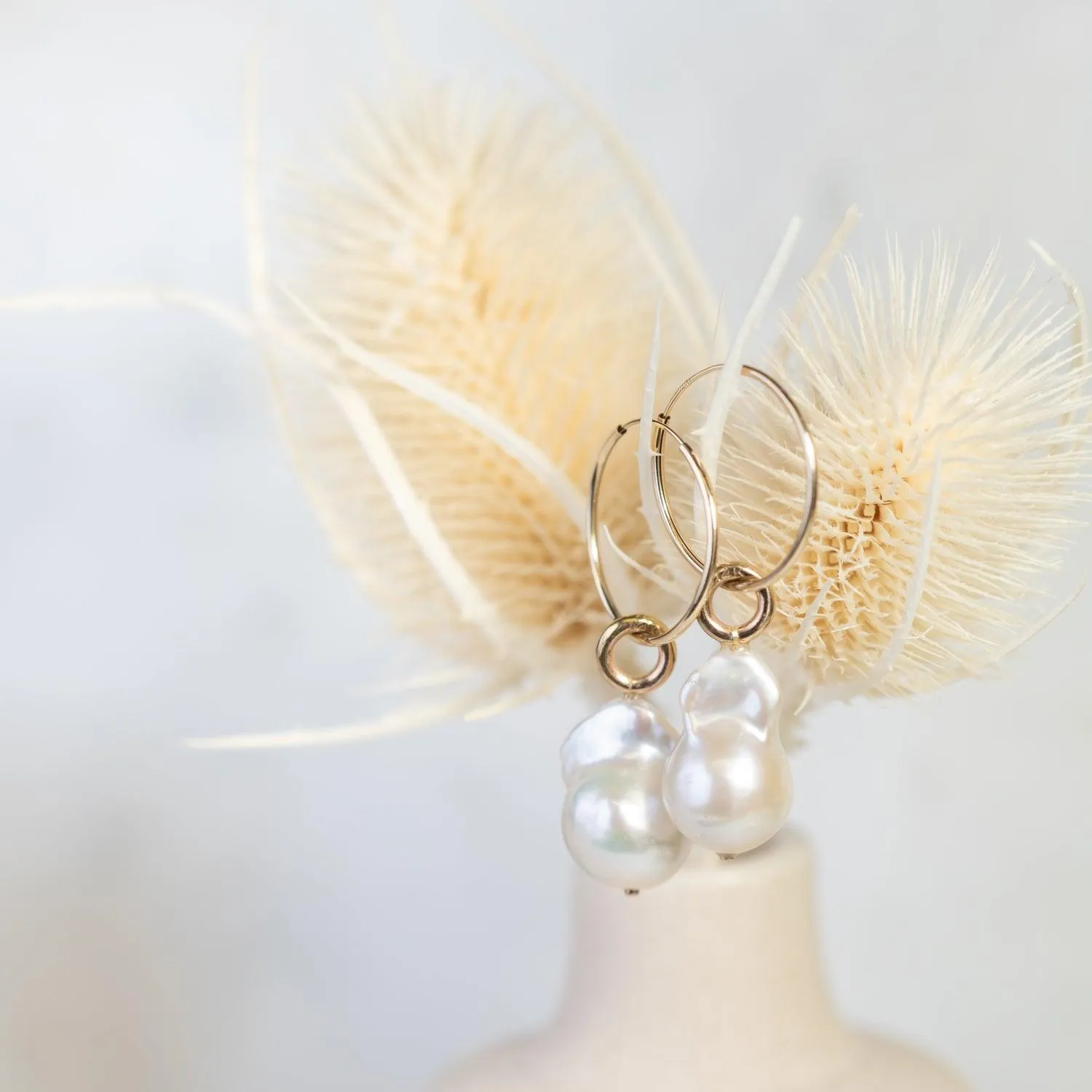 Nori - Pearl Gold Earrings