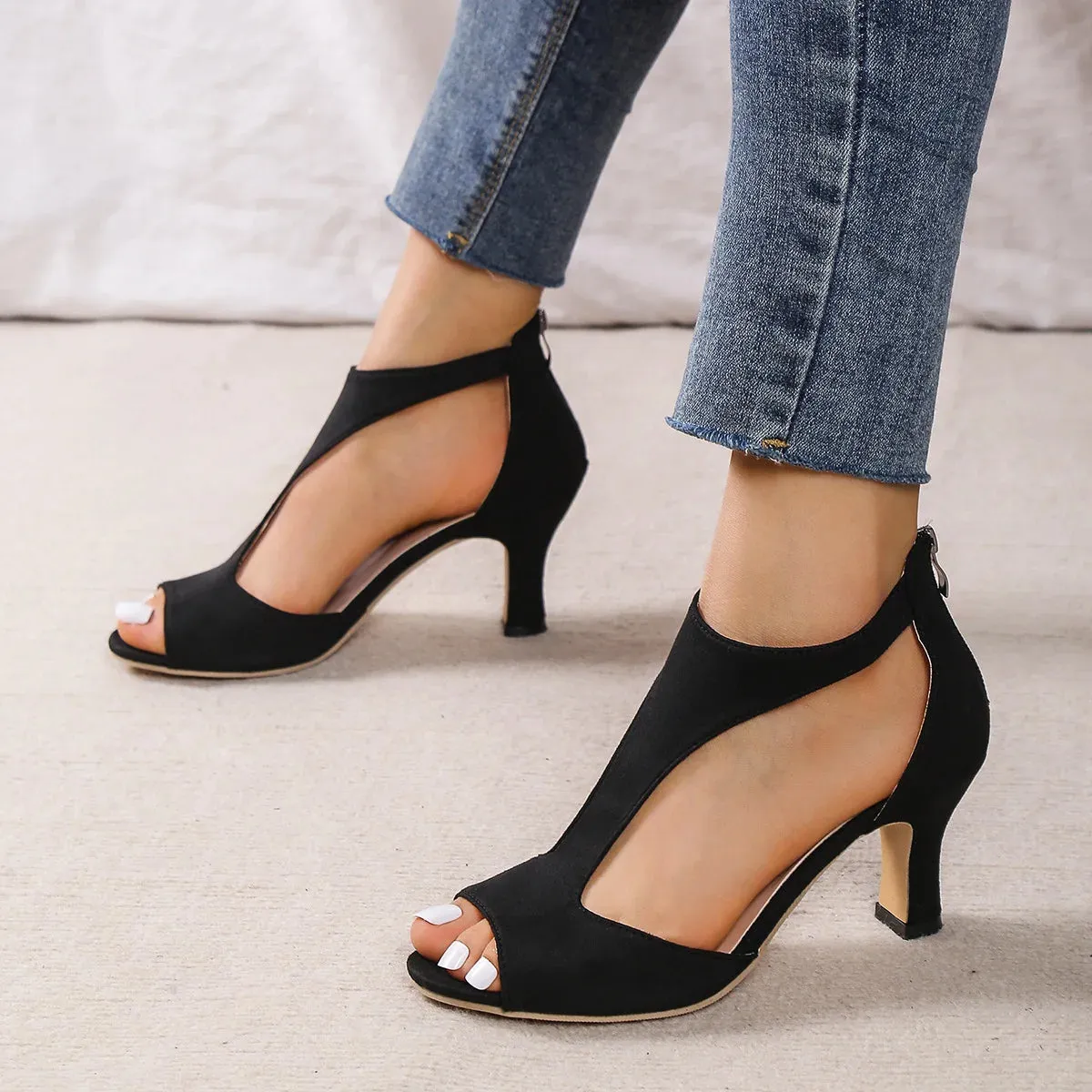 Performance Latin Dance Shoes for Women High Heel 6cm Wedding Party Ballroom Rubber Sole Sandals