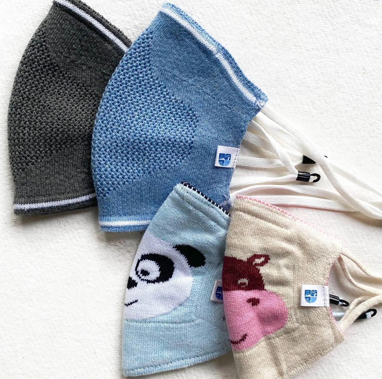 Ultra Breathable Antimicrobial Masks Family Pack  (Adults 2   Kids 2)
